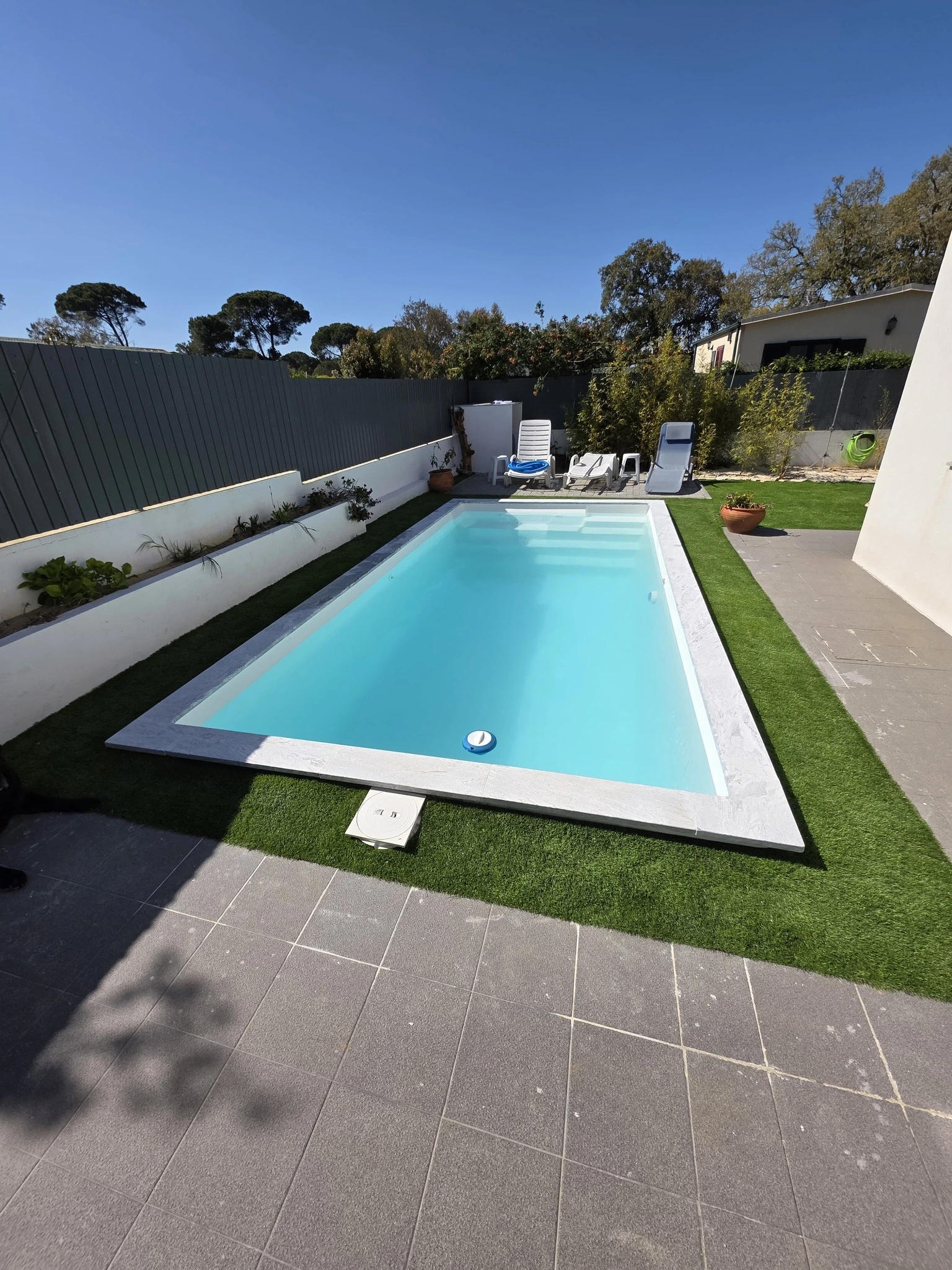 Piscina em propriedade rural